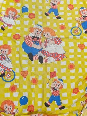 Vintage 70’s Yellow Raggedy Ann & Andy Sheets, Blanket, & Pillow Cases